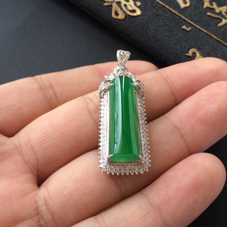 https://jdimg.jaadee.net//images/201512/goods_img/61402_d30fb9ae284.jpg
