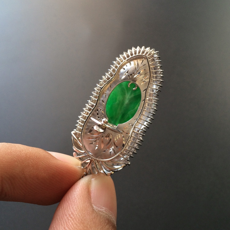 https://jdimg.jaadee.net//images/201512/goods_img/61406_d30fbaf1e18.jpg