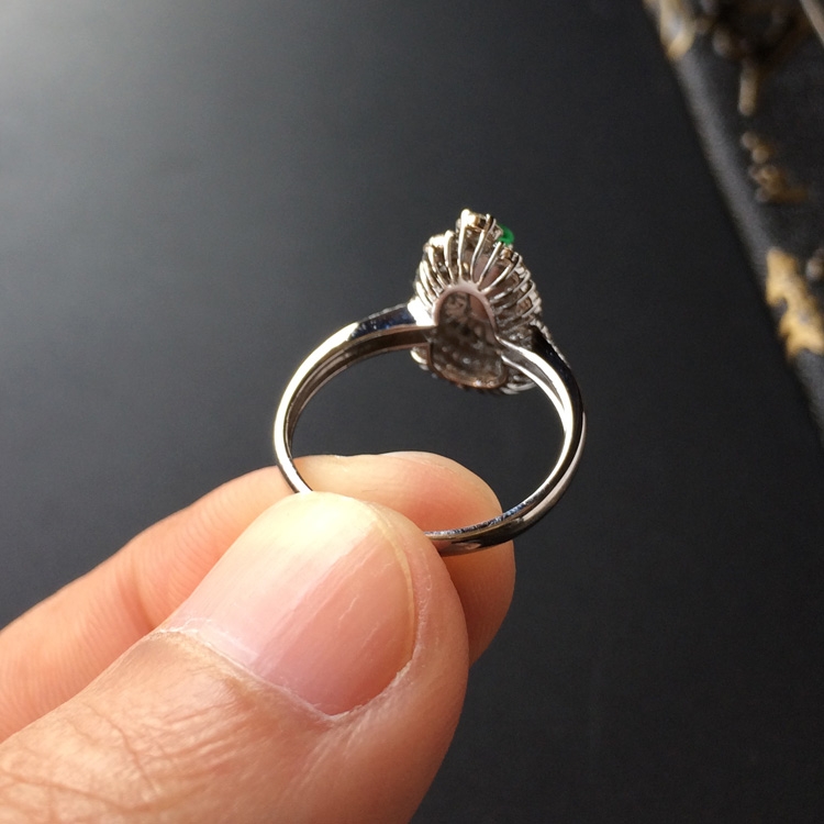 https://jdimg.jaadee.net//images/201512/goods_img/61567_d31975c2991.jpg