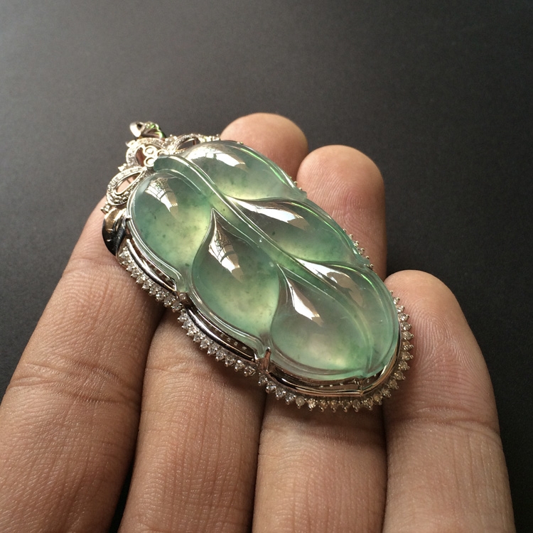 https://jdimg.jaadee.net//images/201512/goods_img/61582_d31995fc4f6.jpg