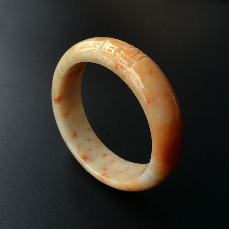 (超值推荐)糯冰种红黄翡雕花手镯(56mm)