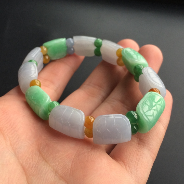 (超值推荐)糯冰种三彩龟壳手链