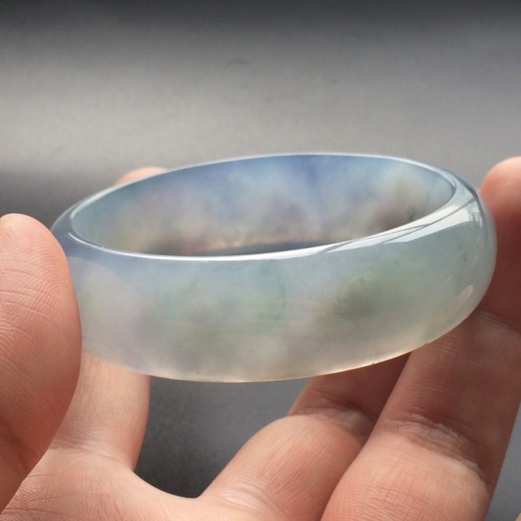 (超值推荐)冰种淡紫罗兰飘花贵妃镯(58.4mm-51.3mm)