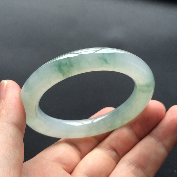(超值推荐)冰种飘花圆条手镯(58.5mm）