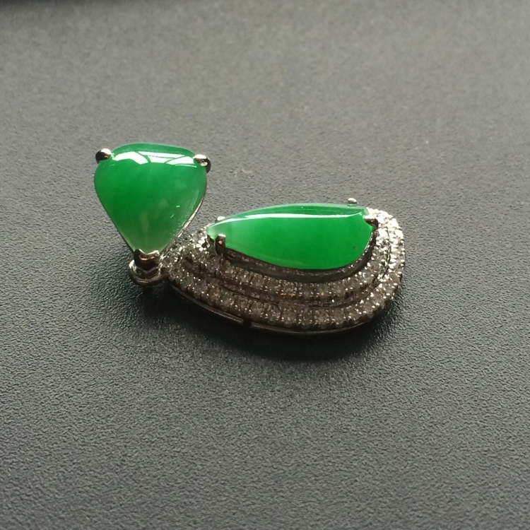 https://jdimg.jaadee.net//images/201512/goods_img/68_d32fda284c7.jpg