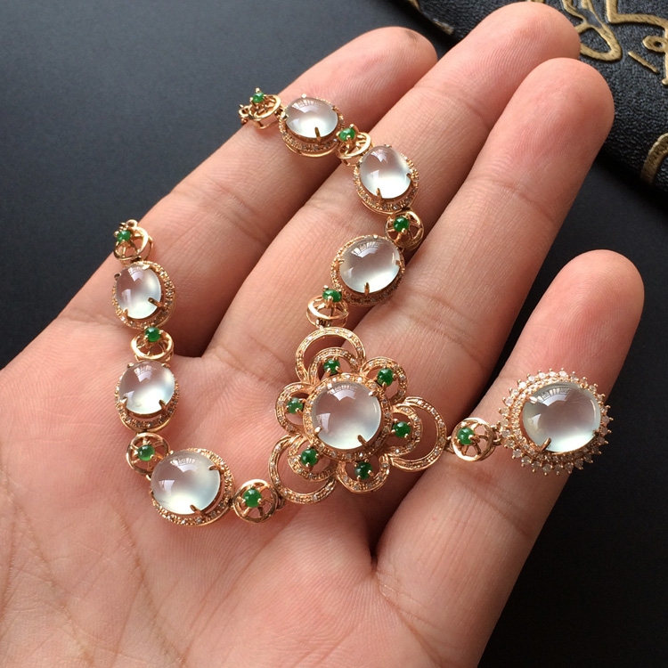 https://jdimg.jaadee.net//images/201601/goods_img/1124_d376d795084.jpg