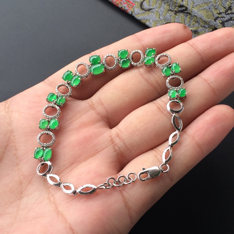 https://jdimg.jaadee.net//images/201601/goods_img/1202_d37d316c450.jpg
