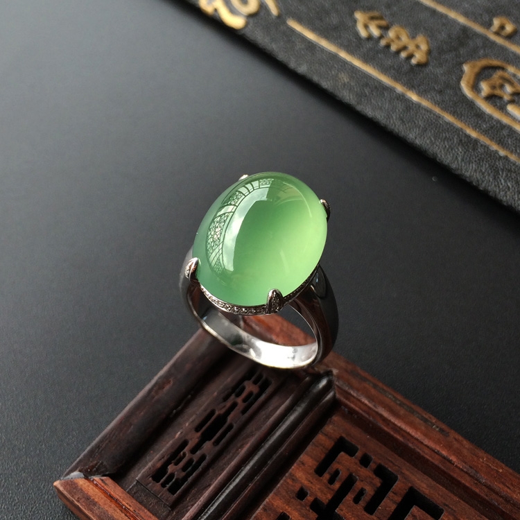 (超值推荐)冰种晴水镶白金钻石戒指
