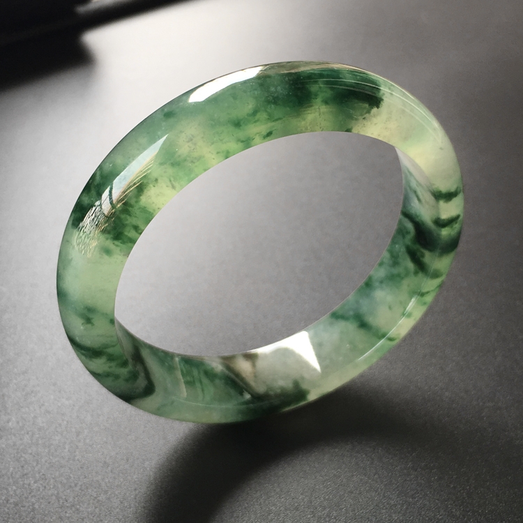 (超值推荐)冰种飘花手镯(57mm)