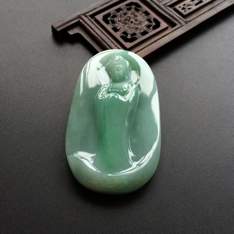 (超值推荐)糯冰种晴水略飘花观音挂件