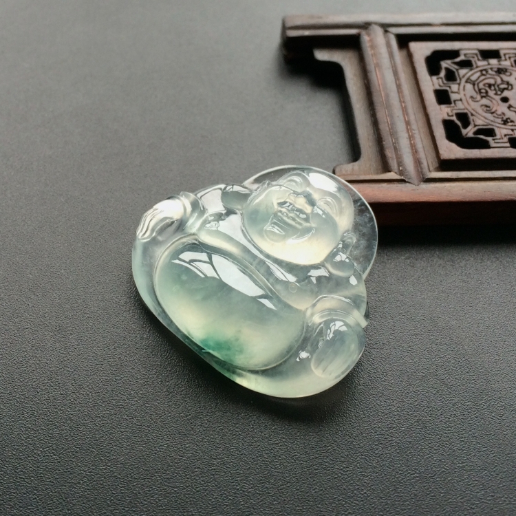 (超值推荐)冰种略飘花玉佛挂件