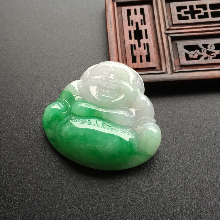 (超值推荐)糯冰种飘翠玉佛挂件