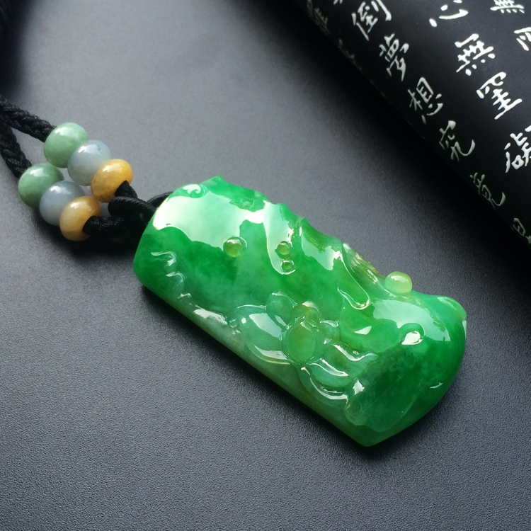 （超值推荐）糯冰种黄加绿蝶恋花挂件