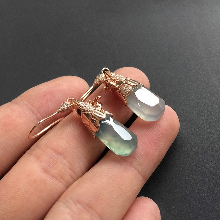 https://jdimg.jaadee.net//images/201603/goods_img/2656_d42e4e6b638.jpg
