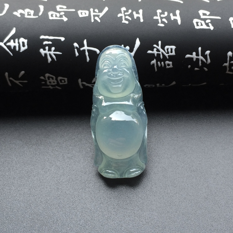 冰种淡晴水站佛挂件