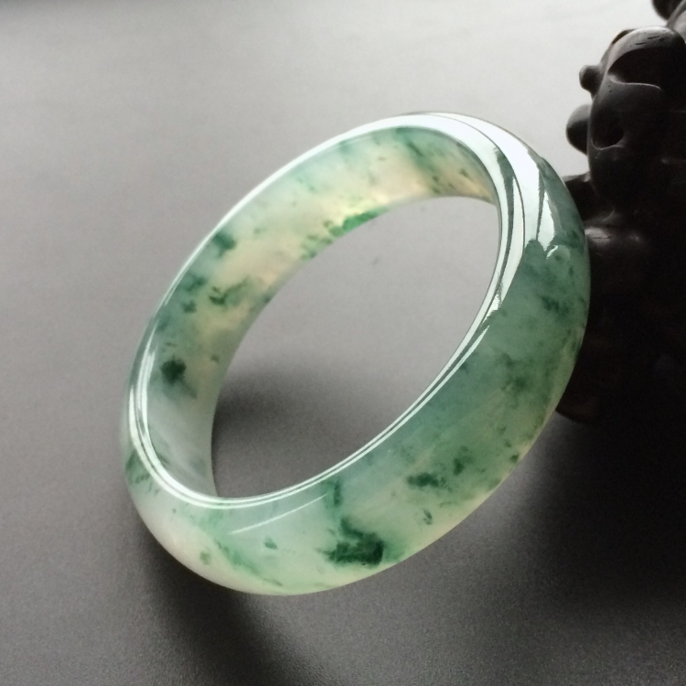 (超值推荐)冰种飘花贵妃镯(54.2mm-48.5mm)