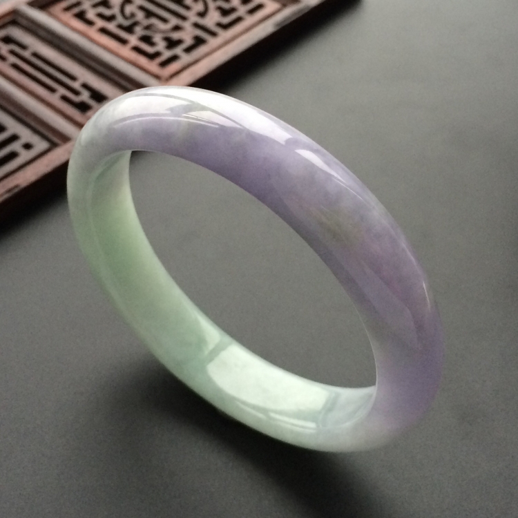 (超值推荐)糯冰种紫罗兰晴水贵妃镯(53mm-47.7mm)