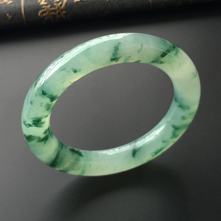 (超值推荐)冰种飘花圆条手镯(53mm)