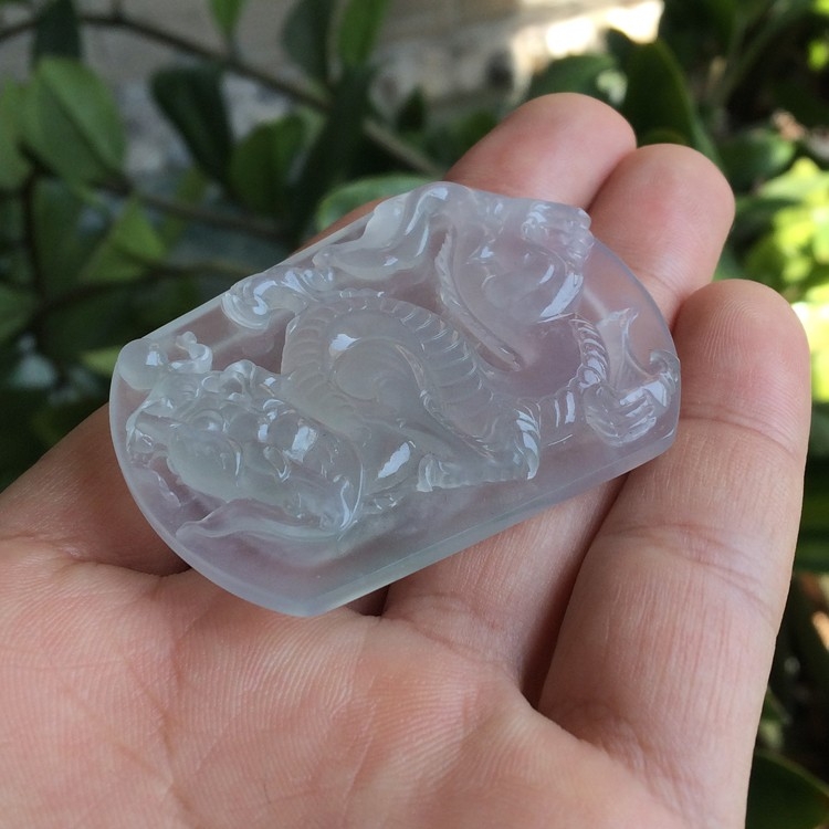 (超值推荐)冰种白色龙牌挂件