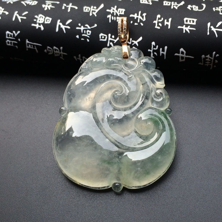 冰玻种飘花如意挂件
