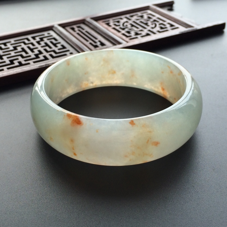 (超值推荐)糯冰种飘黄花手镯(58.6mm)