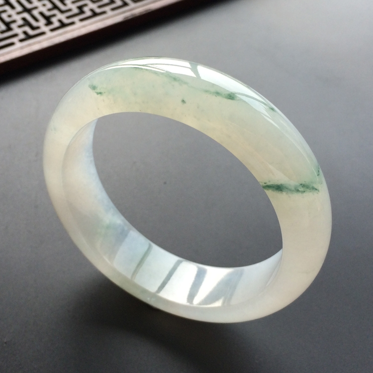 (超值推荐)冰种飘花手镯(54.3mm)