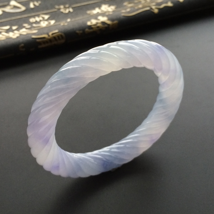 (超值推荐)冰种紫罗兰略飘花贵妃镯(52.7mm-47.5mm)