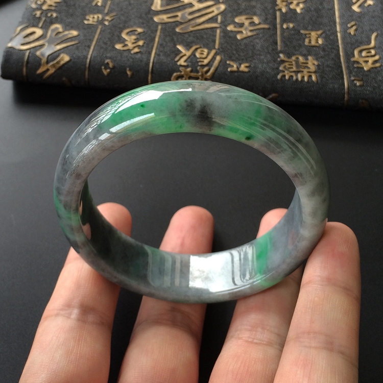 （超值推荐）糯冰种水墨色/翠色手镯(60.8mm)