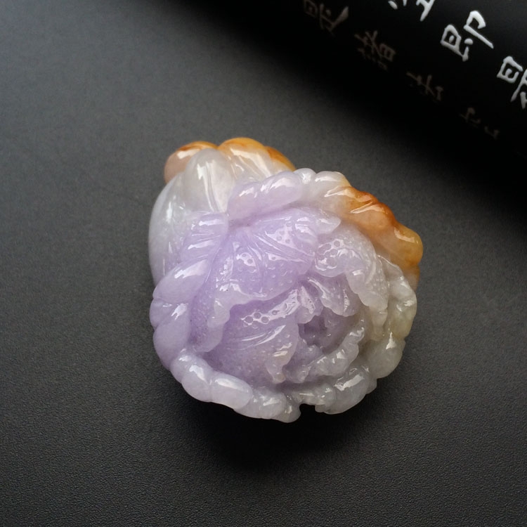 (超值推荐)糯冰种紫罗兰带黄翡白菜挂件