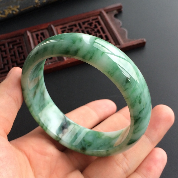 (超值推荐)糯冰种花青手镯(60.2mm)