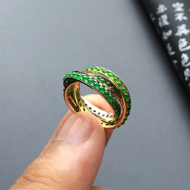 （超值推荐）冰种阳绿镶白金/彩金戒指/胸坠