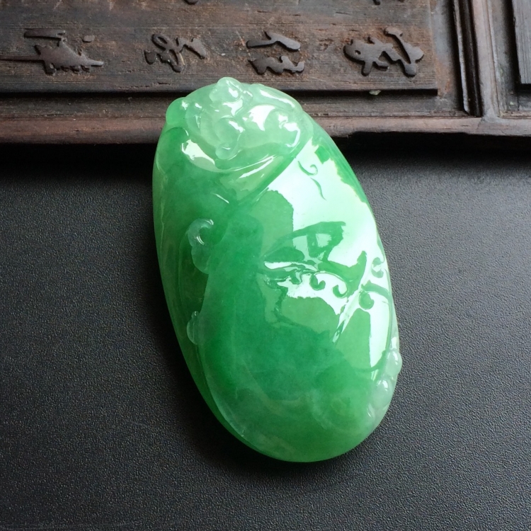 （超值推荐）糯冰种翠色如意寿挂件
