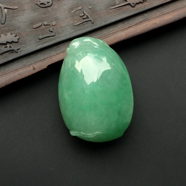 糯冰种晴水福瓜挂件
