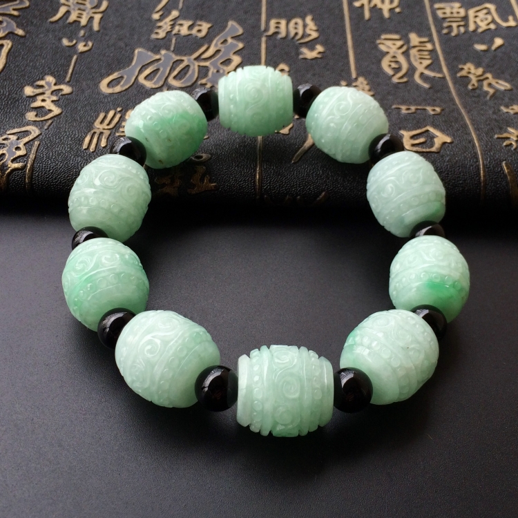 https://jdimg.jaadee.net//images/201605/goods_img/6789_d4f90282bd4.jpg