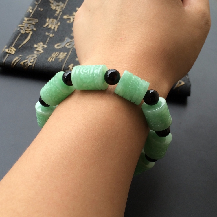 https://jdimg.jaadee.net//images/201605/goods_img/6795_d4f91347b93.jpg
