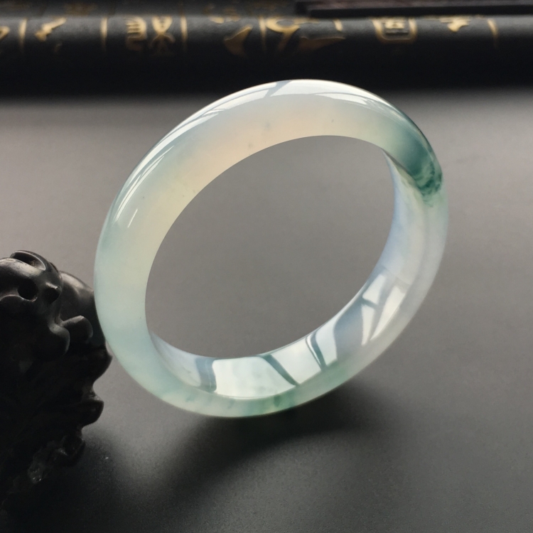 (超值推荐)冰种飘花手镯(55.6mm)
