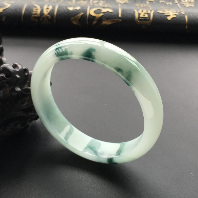 (超值推荐)糯冰种飘花手镯(59.4mm)