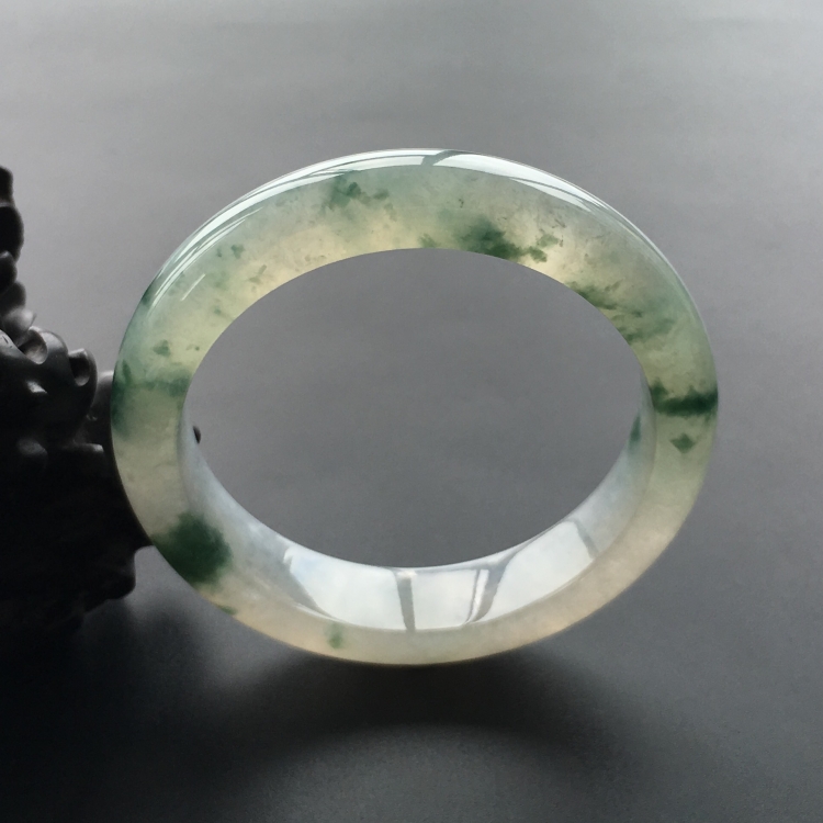 (超值推荐)冰种飘花手镯(56.1mm)