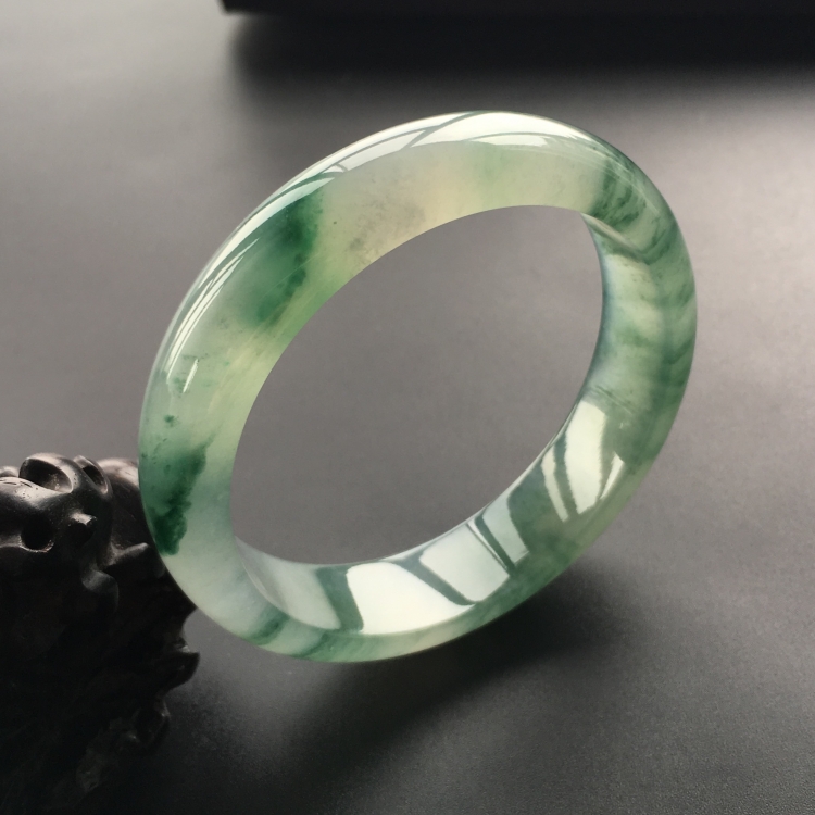 (超值推荐)冰种飘花手镯(57.8mm)
