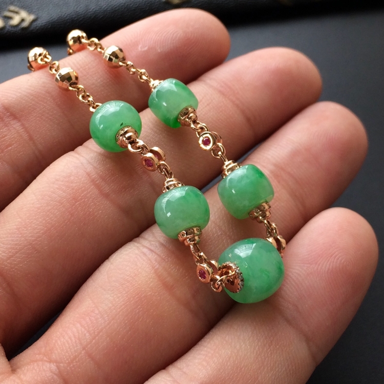 https://jdimg.jaadee.net//images/201606/goods_img/10047_d5736fe1cc1.jpg