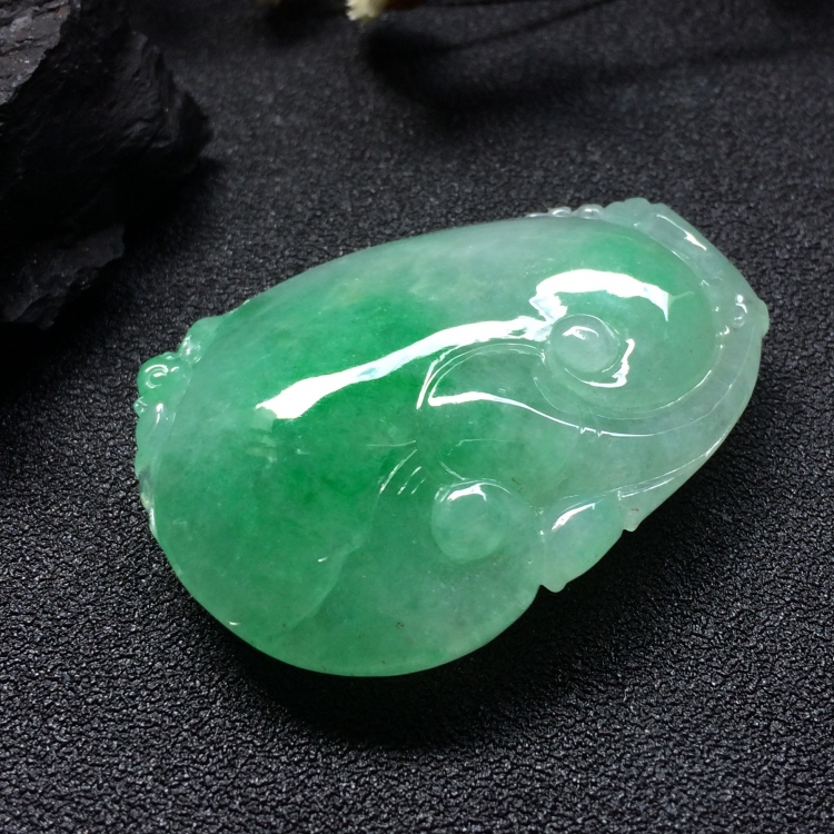 https://jdimg.jaadee.net//images/201606/goods_img/10213_d57ab7265f8.jpg