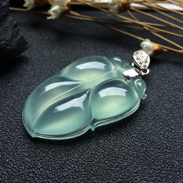 https://jdimg.jaadee.net//images/201606/goods_img/10368_1559a3a8a90.jpg