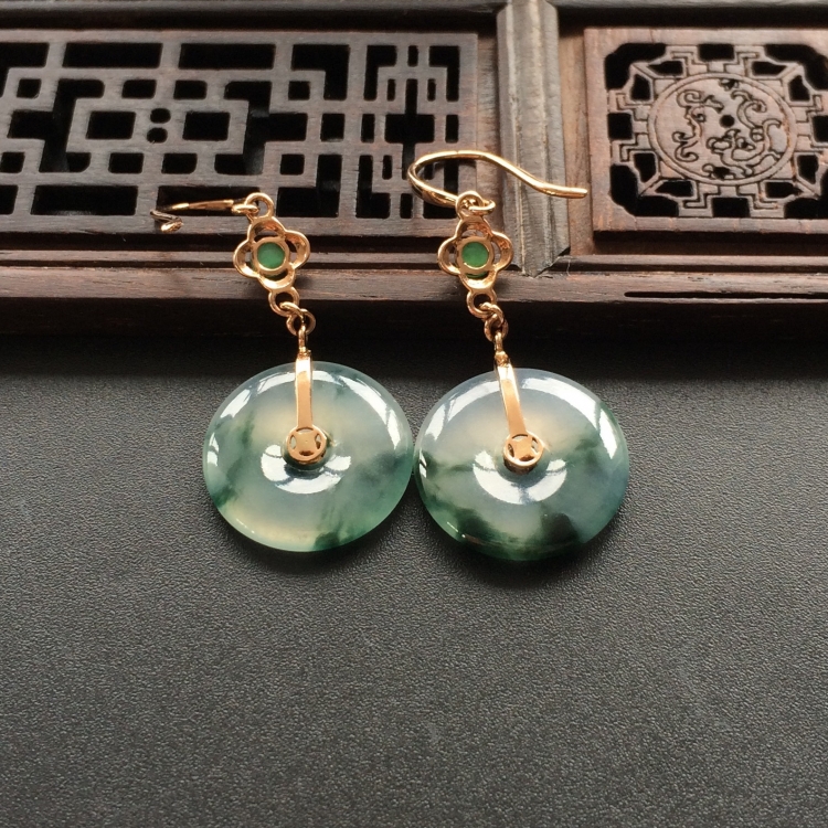https://jdimg.jaadee.net//images/201606/goods_img/70216_d550ac50403.jpg