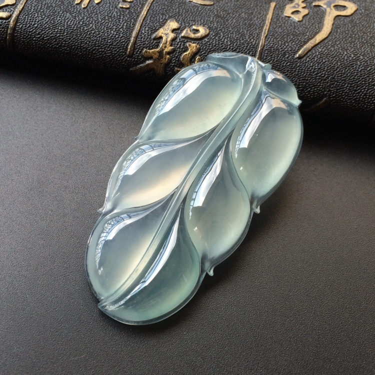 (超值推荐)冰种晴水玉叶挂件