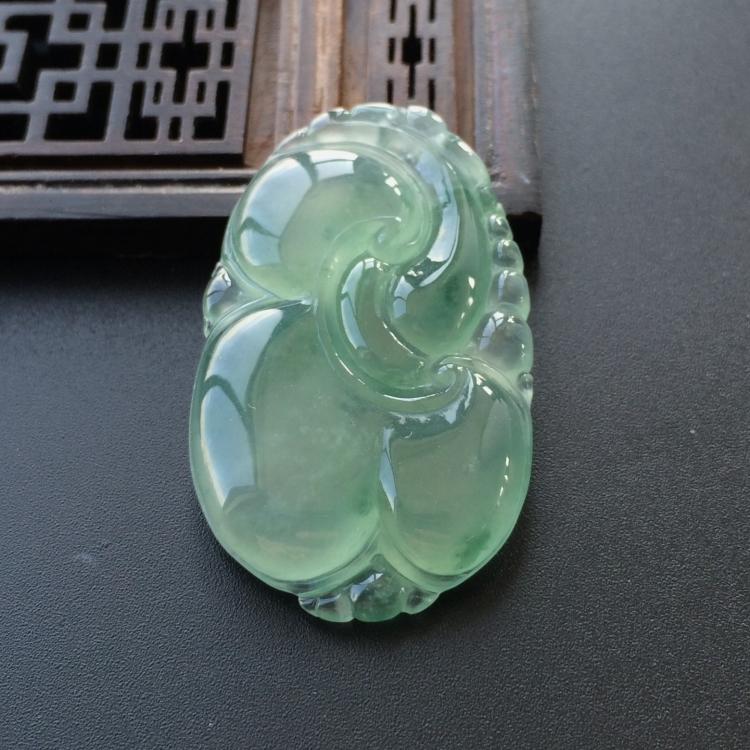 (超值推荐)冰种飘花如意挂件