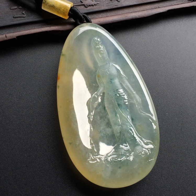 （超值推荐）冰种黄翡飘花站观音挂件