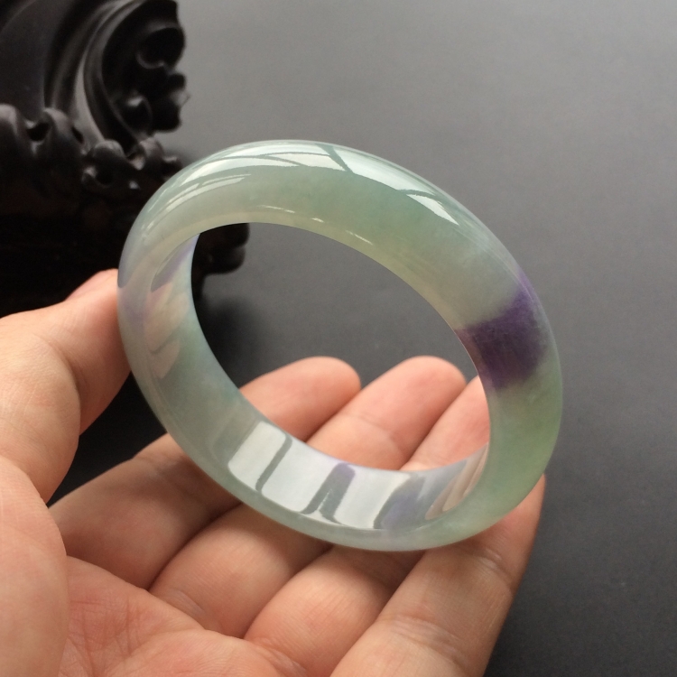(超值推荐)糯冰种晴水略带紫罗兰手镯(56.4mm)