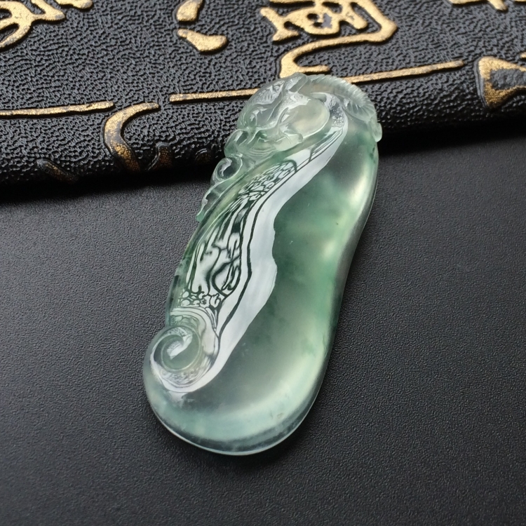 (超值推荐)冰种飘花龙行如意挂件