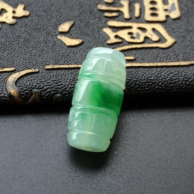 (超值推荐)糯冰种飘翠仿古路路通挂件