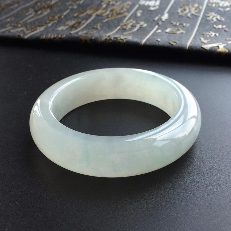 https://jdimg.jaadee.net//images/201606/goods_img/9532_d563b7b57cd.jpg